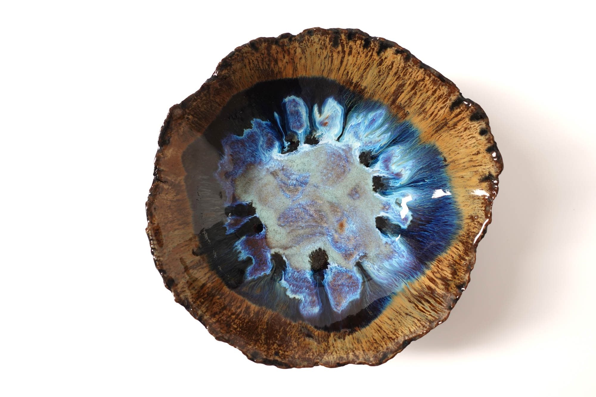 Round fine dining plate with blue centre and brown reactive glaze rim, made for Table, Paris